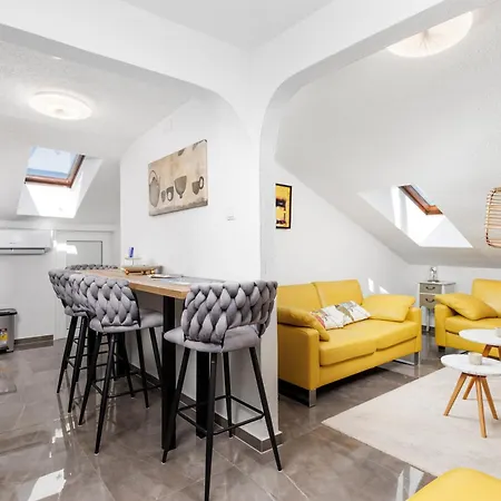 Apartment Yuna Rijeka